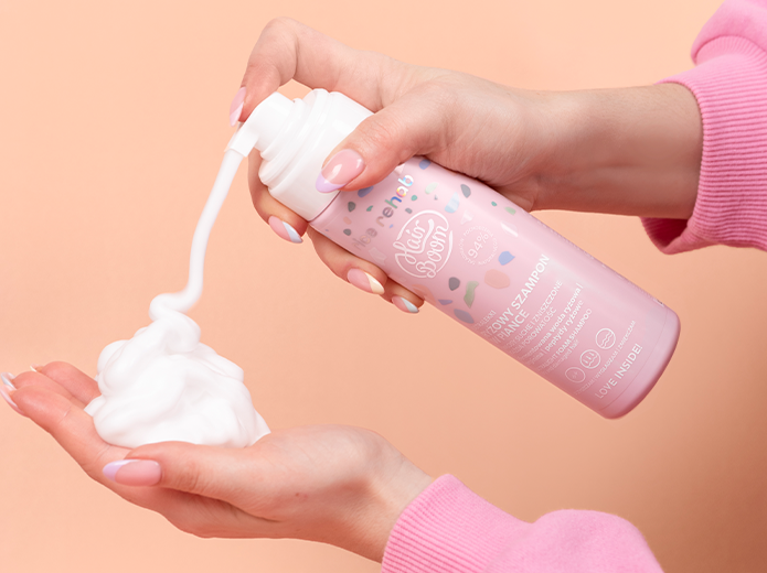 HairBoom Rice Rehab Ultralekki Ryżowy Szampon w Piance do Włosów Suchych i Zniszczonych 200ml