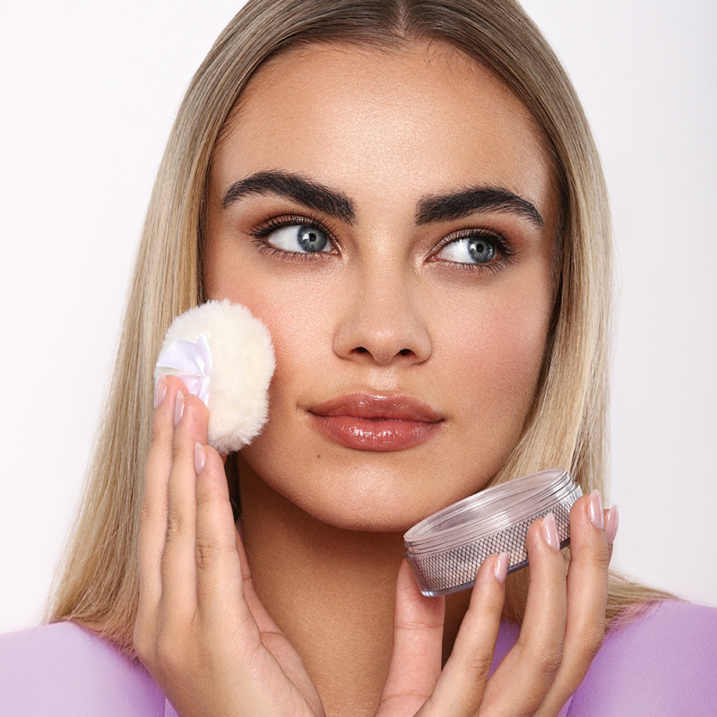 Eveline Variete Ultra Fixing Transparent Loose Face Powder with a Matte Finish Lavender Squalane 5g